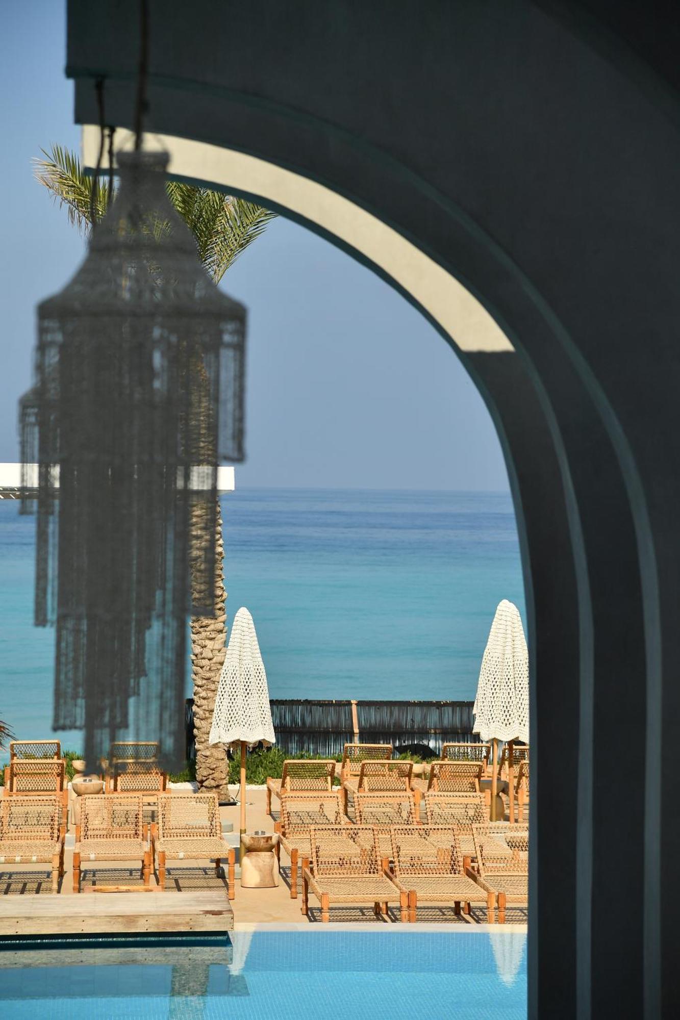 朱拜勒海洋蓝色海滩度假酒店 Byblos 外观 照片